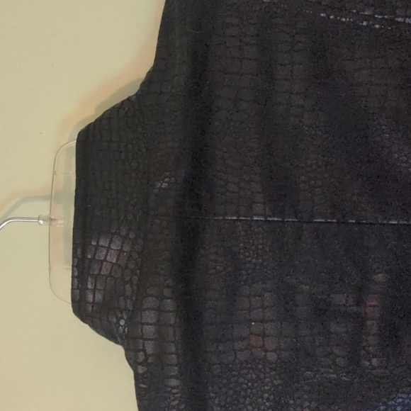 Elementz Woman's Black Jacket, 1X - Picture 5 of 15